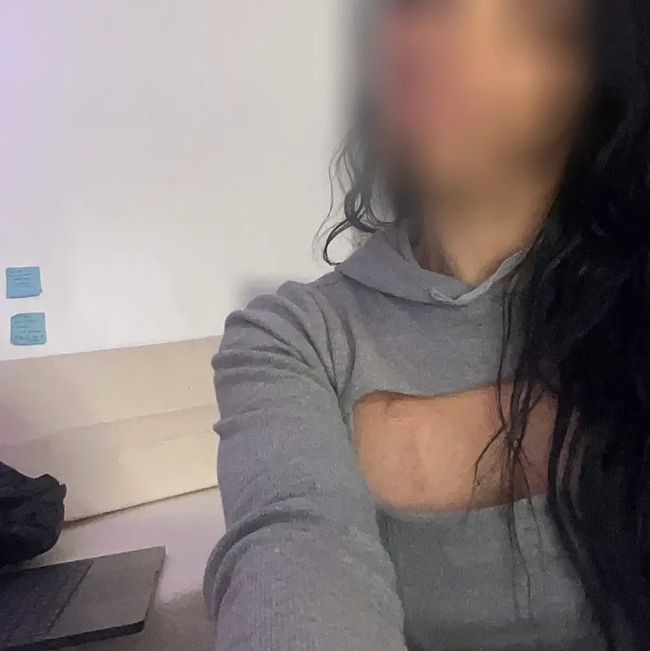 Anna, 20