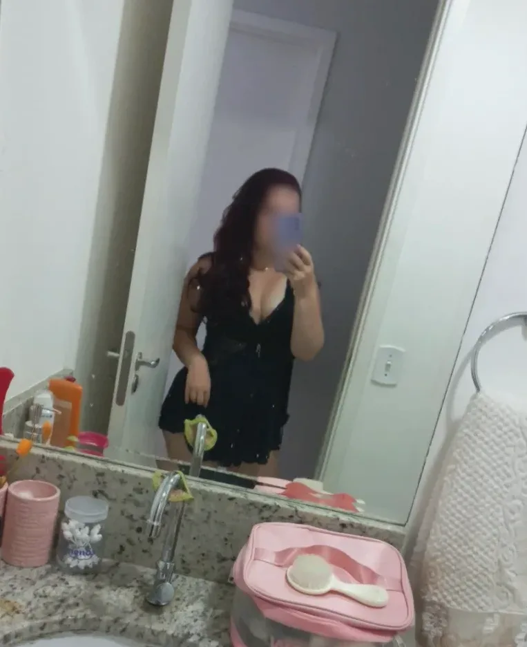 Cindy, 35