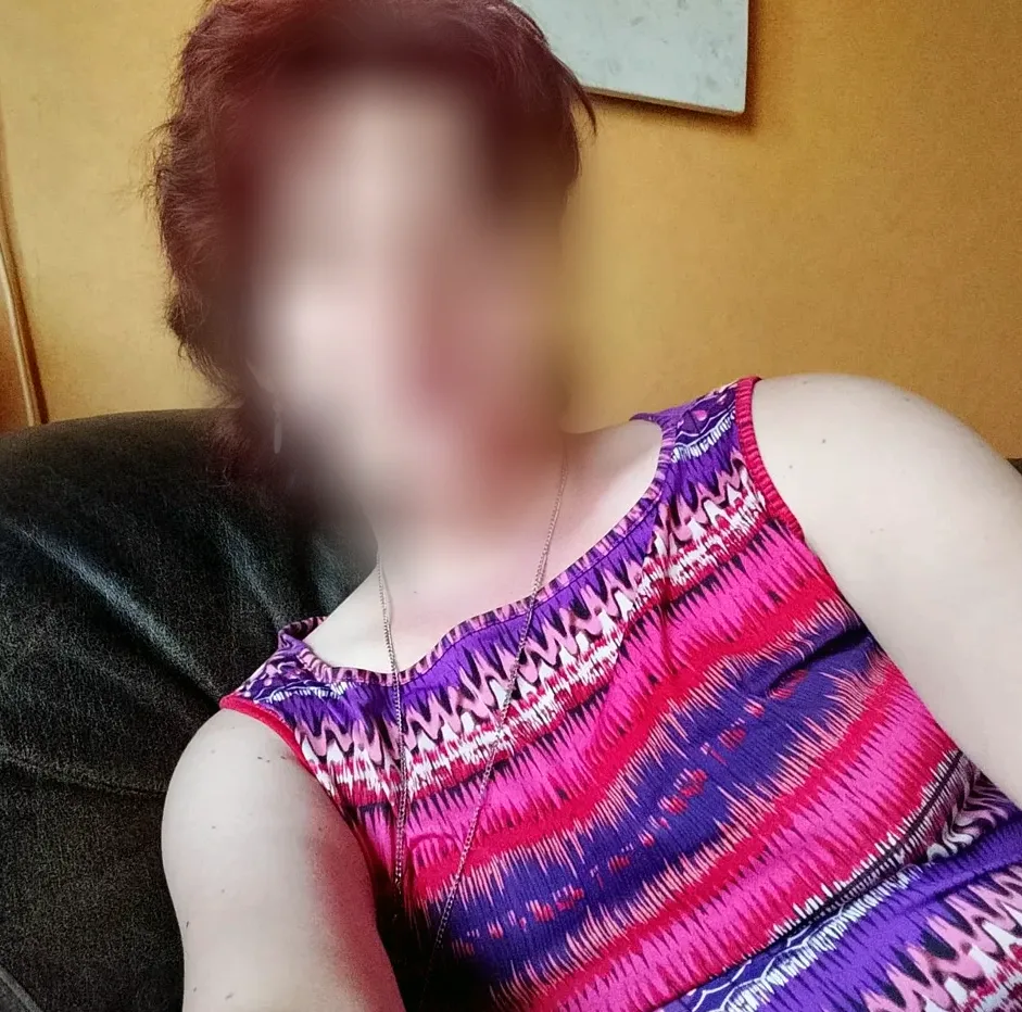 Hanna, 35